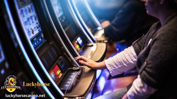 Ang mga video slot ay ilan sa mga pinakamahusay na gaming slot na makukuha mo sa isang online casino. Sila ang nangunguna sa inobasyon at teknolohiya.