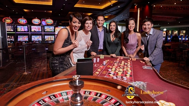 Narito kung paano maaaring gumanap ng malaking papel ang live chat sa mga laro sa online na casino: